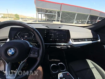 2025 BMW X1 xDrive28i - miniatura 7