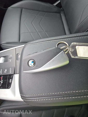 2025 BMW X1 xDrive28i - miniatura 5