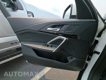 2025 BMW X1 xDrive28i - miniatura 15