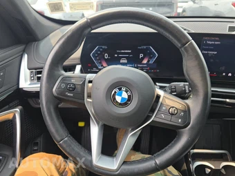2025 BMW X1 xDrive28i - miniatura 16
