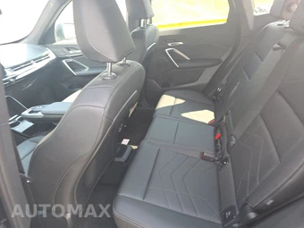 2025 BMW X1 xDrive28i - miniatura 19