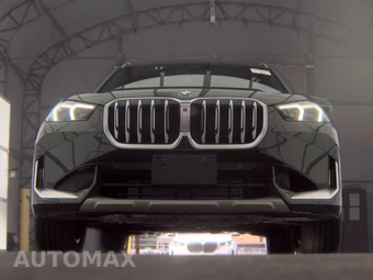 2025 BMW X1 xDrive28i - miniatura 3