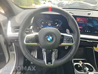 2025 BMW X2 M35i - miniatura 10