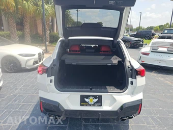 2025 BMW X2 M35i - miniatura 16