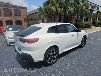 2025 BMW X2 M35i - miniatura 4