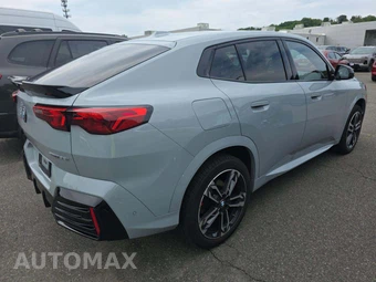 2025 BMW X2 xDrive28i M SPORT LINE - miniatura 3