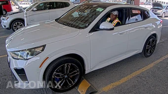2025 BMW X2 xDrive28i M SPORT LINE