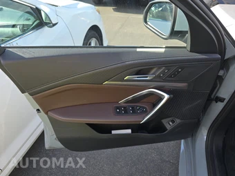 2025 BMW X2 xDrive28i M SPORT LINE - miniatura 9