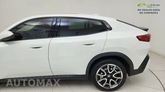 2025 BMW X2 xDrive28i - miniatura 11