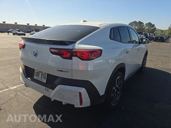 2025 BMW X2 xDrive28i - miniatura 4