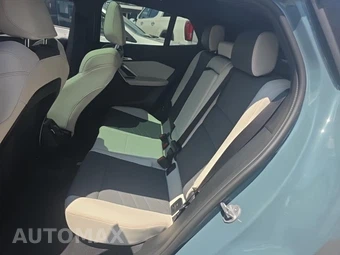 2025 BMW X2 xDrive28i - miniatura 16