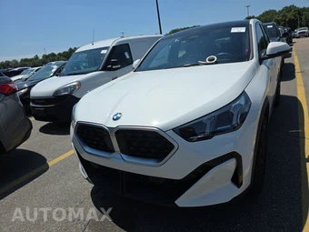 2025 BMW X2 xDrive28i - miniatura 2