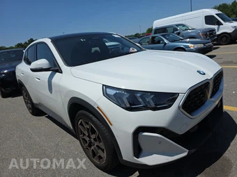 2025 BMW X2 xDrive28i - miniatura 3