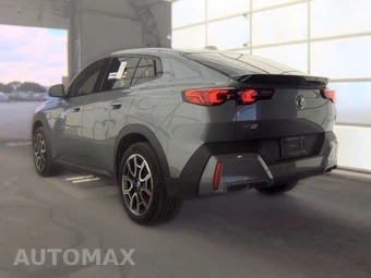 2025 BMW X2 xDrive28i - miniatura 8