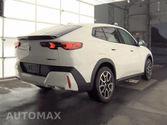 2025 BMW X2 xDrive28i - miniatura 5