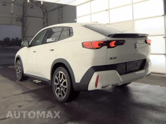 2025 BMW X2 xDrive28i - miniatura 8