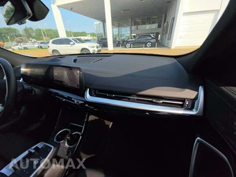 2025 BMW X2 xDrive28i - miniatura 16
