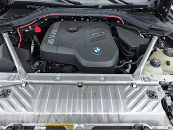 2025 BMW X3 30 xDrive - miniatura 22