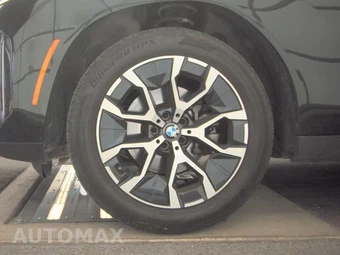 2025 BMW X3 30 xDrive - miniatura 9