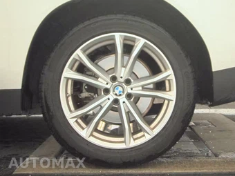 2025 BMW X3 30 xDrive – miniatura 12