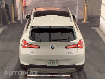 2025 BMW X3 30 xDrive – miniatura 6