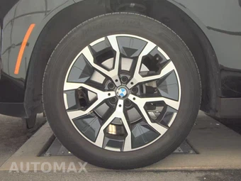 2025 BMW X3 30 xDrive – miniatura 9