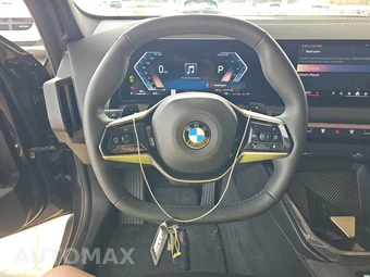 2025 BMW X3 30 xDrive - miniatura 16