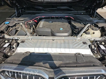 2025 BMW X3 30 xDrive - miniatura 22