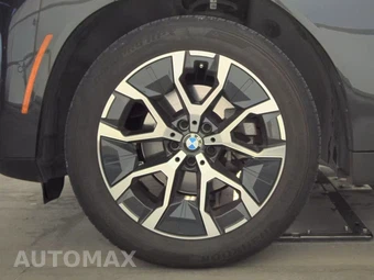 2025 BMW X3 30 xDrive – miniatura 9