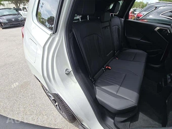 2025 BMW X3 30 xDrive - miniatura 16