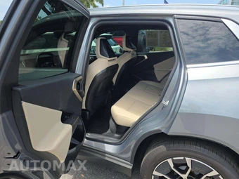 2025 BMW X3 30 xDrive - miniatura 13