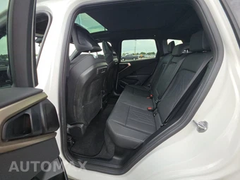 2025 BMW X3 30 xDrive – miniatura 13