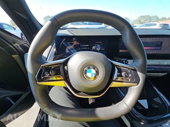 2025 BMW X3 30 xDrive - miniatura 10