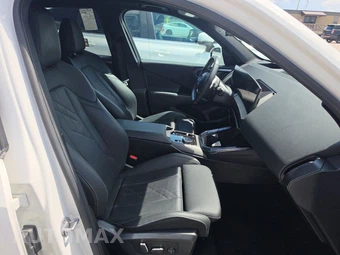 2025 BMW X3 30 xDrive - miniatura 8