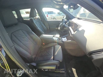 2025 BMW X3 30 xDrive – miniatura 8