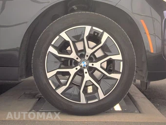 2025 BMW X3 30 xDrive - miniatura 10