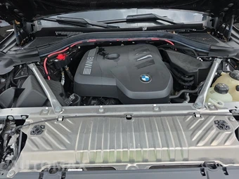 2025 BMW X3 30 xDrive - miniatura 22