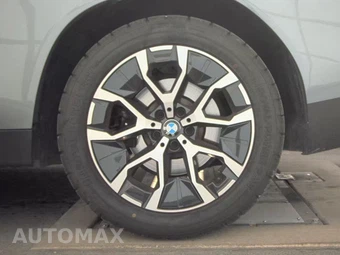 2025 BMW X3 30 xDrive – miniatura 12