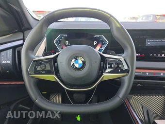 2025 BMW X3 30 xDrive – miniatura 16