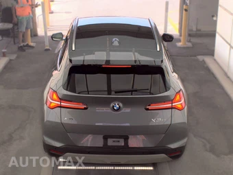 2025 BMW X3 30 xDrive – miniatura 6