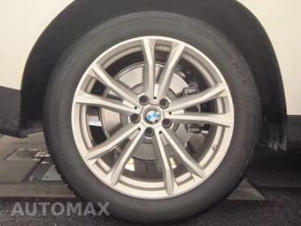 2025 BMW X3 30 xDrive - miniatura 11