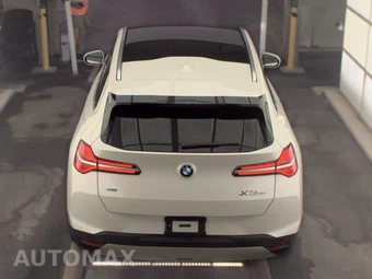 2025 BMW X3 30 xDrive - miniatura 6