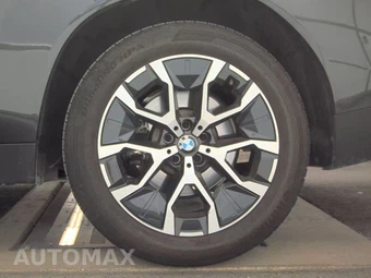 2025 BMW X3 30 xDrive - miniatura 12