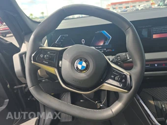 2025 BMW X3 30 xDrive – miniatura 16