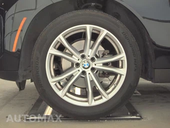 2025 BMW X3 30 xDrive – miniatura 9