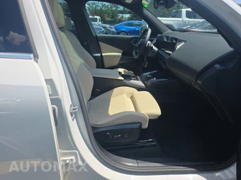 2025 BMW X3 30 xDrive - miniatura 14