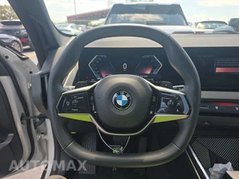 2025 BMW X3 30 xDrive - miniatura 16