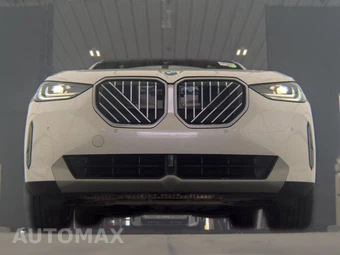 2025 BMW X3 30 xDrive - miniatura 3