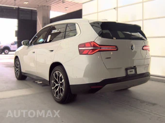 2025 BMW X3 30 xDrive - miniatura 8