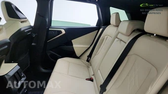 2025 BMW X3 30 xDrive – miniatura 42